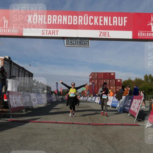 03.10.2025 - Köhlbrandbrückenlauf Matties Gatica Varas http://msf.ph/oto/9172004 03.10.2025 10:40:17 Ziel 2288, 2426, 2516, 3456 meine-sportfotos.de