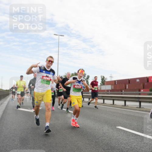 03.10.2025 - Köhlbrandbrückenlauf Matties Gatica Varas http://msf.ph/oto/9172007 03.10.2025 15:19:10 Position 3 7153 meine-sportfotos.de