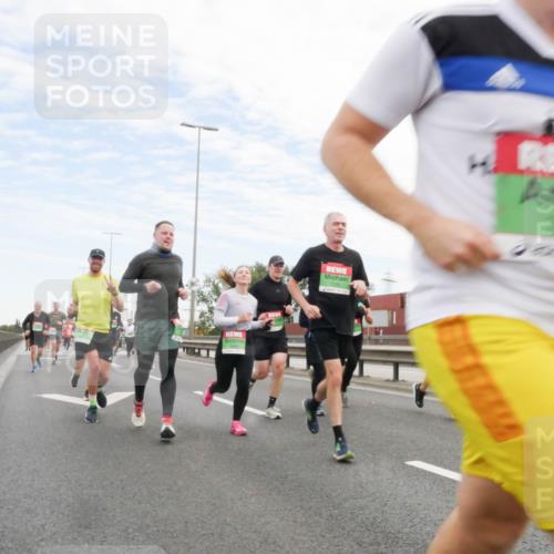 03.10.2025 - Köhlbrandbrückenlauf Matties Gatica Varas http://msf.ph/oto/9172011 03.10.2025 15:19:11 Position 3 01, 2 meine-sportfotos.de