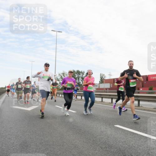 03.10.2025 - Köhlbrandbrückenlauf Matties Gatica Varas http://msf.ph/oto/9172103 03.10.2025 15:19:33 Position 3  meine-sportfotos.de
