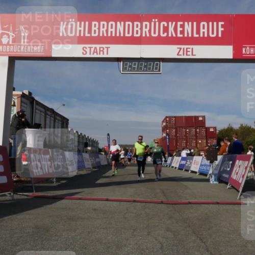 03.10.2025 - Köhlbrandbrückenlauf Matties Gatica Varas http://msf.ph/oto/9172108 03.10.2025 10:41:12 Ziel 1518, 1981, 2223, 2260, 2485, 2723, 3080 meine-sportfotos.de