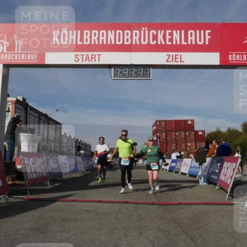 03.10.2025 - Köhlbrandbrückenlauf Matties Gatica Varas http://msf.ph/oto/9172113 03.10.2025 10:41:13 Ziel 1518, 1981, 2223, 2260, 2485, 2723, 3080 meine-sportfotos.de