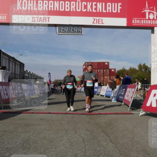 03.10.2025 - Köhlbrandbrückenlauf Matties Gatica Varas http://msf.ph/oto/9172207 03.10.2025 10:41:46 Ziel 2182, 2307, 2548, 2555, 2612, 2613, 2666, 3517 meine-sportfotos.de