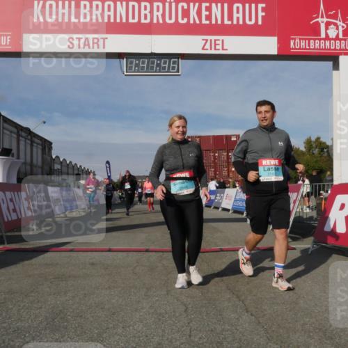 03.10.2025 - Köhlbrandbrückenlauf Matties Gatica Varas http://msf.ph/oto/9172212 03.10.2025 10:41:48 Ziel 2307, 2555, 2612, 2613, 2666, 3517 meine-sportfotos.de