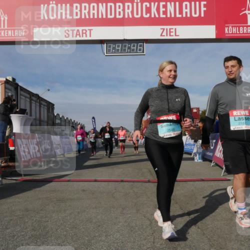 03.10.2025 - Köhlbrandbrückenlauf Matties Gatica Varas http://msf.ph/oto/9172214 03.10.2025 10:41:48 Ziel 2307, 2555, 2612, 2613, 2666, 3517 meine-sportfotos.de