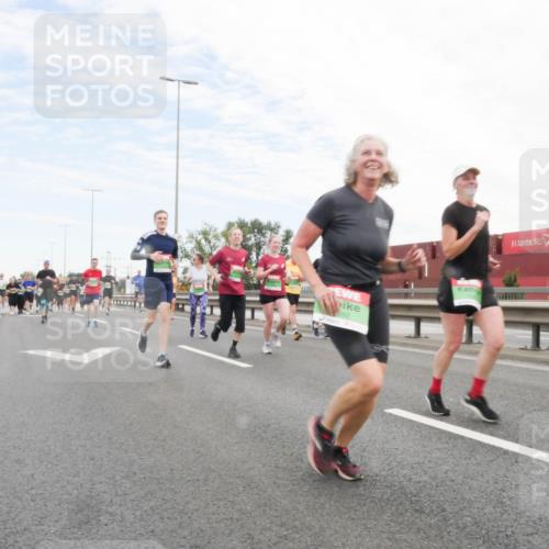 03.10.2025 - Köhlbrandbrückenlauf Matties Gatica Varas http://msf.ph/oto/9172261 03.10.2025 15:20:12 Position 3 592 meine-sportfotos.de