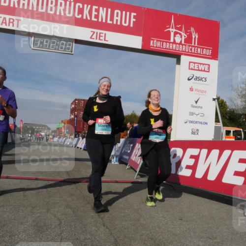 03.10.2025 - Köhlbrandbrückenlauf Matties Gatica Varas http://msf.ph/oto/9172276 03.10.2025 10:42:05 Ziel 2531 meine-sportfotos.de
