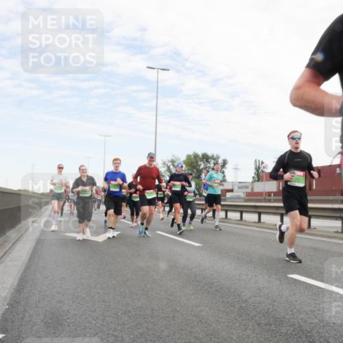 03.10.2025 - Köhlbrandbrückenlauf Matties Gatica Varas http://msf.ph/oto/9172289 03.10.2025 15:20:18 Position 3 7380 meine-sportfotos.de