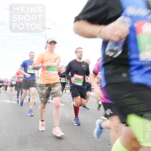 03.10.2025 - Köhlbrandbrückenlauf Matties Gatica Varas http://msf.ph/oto/9172499 03.10.2025 15:21:11 Position 3  meine-sportfotos.de