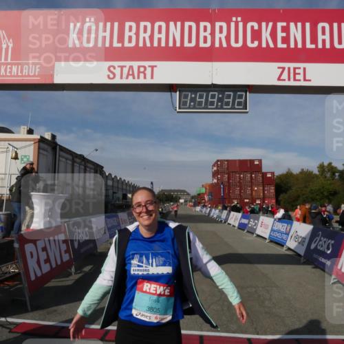 03.10.2025 - Köhlbrandbrückenlauf Matties Gatica Varas http://msf.ph/oto/9172636 03.10.2025 10:49:34 Ziel  meine-sportfotos.de