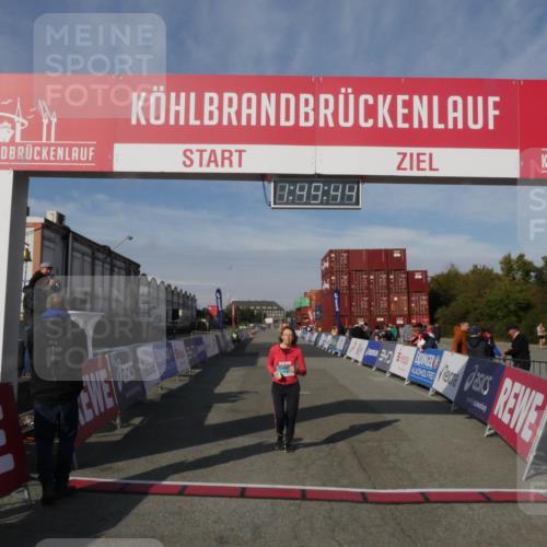03.10.2025 - Köhlbrandbrückenlauf Matties Gatica Varas http://msf.ph/oto/9172650 03.10.2025 10:49:46 Ziel 2191 meine-sportfotos.de