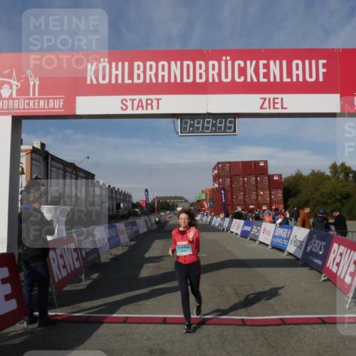03.10.2025 - Köhlbrandbrückenlauf Matties Gatica Varas http://msf.ph/oto/9172653 03.10.2025 10:49:47 Ziel 2191 meine-sportfotos.de