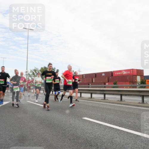 03.10.2025 - Köhlbrandbrückenlauf Matties Gatica Varas http://msf.ph/oto/9172689 03.10.2025 15:21:55 Position 3  meine-sportfotos.de
