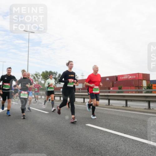03.10.2025 - Köhlbrandbrückenlauf Matties Gatica Varas http://msf.ph/oto/9172691 03.10.2025 15:21:56 Position 3  meine-sportfotos.de