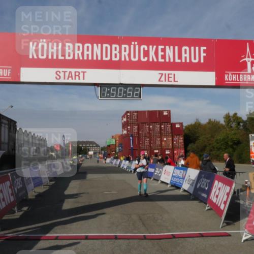 03.10.2025 - Köhlbrandbrückenlauf Matties Gatica Varas http://msf.ph/oto/9172692 03.10.2025 10:50:54 Ziel 3173 meine-sportfotos.de
