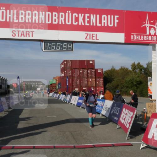 03.10.2025 - Köhlbrandbrückenlauf Matties Gatica Varas http://msf.ph/oto/9172698 03.10.2025 10:50:55 Ziel 3173 meine-sportfotos.de
