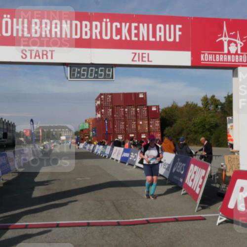 03.10.2025 - Köhlbrandbrückenlauf Matties Gatica Varas http://msf.ph/oto/9172700 03.10.2025 10:50:56 Ziel 3173 meine-sportfotos.de