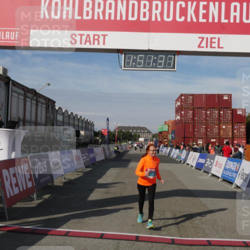 03.10.2025 - Köhlbrandbrückenlauf Matties Gatica Varas http://msf.ph/oto/9172765 03.10.2025 10:51:39 Ziel 2669 meine-sportfotos.de