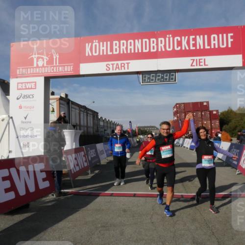 03.10.2025 - Köhlbrandbrückenlauf Matties Gatica Varas http://msf.ph/oto/9172878 03.10.2025 10:52:44 Ziel 2357, 2623 meine-sportfotos.de
