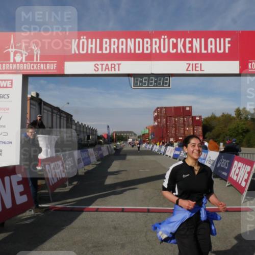 03.10.2025 - Köhlbrandbrückenlauf Matties Gatica Varas http://msf.ph/oto/9172900 03.10.2025 10:53:15 Ziel  meine-sportfotos.de