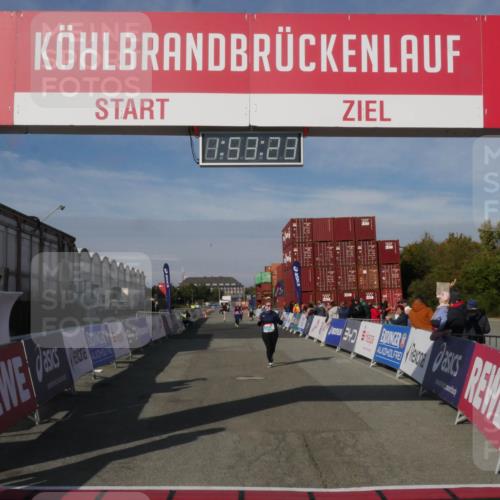 03.10.2025 - Köhlbrandbrückenlauf Matties Gatica Varas http://msf.ph/oto/9172908 03.10.2025 10:53:25 Ziel 2546 meine-sportfotos.de