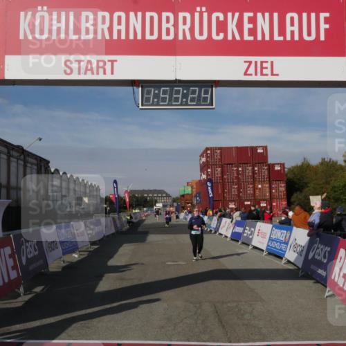 03.10.2025 - Köhlbrandbrückenlauf Matties Gatica Varas http://msf.ph/oto/9172912 03.10.2025 10:53:26 Ziel 2546 meine-sportfotos.de