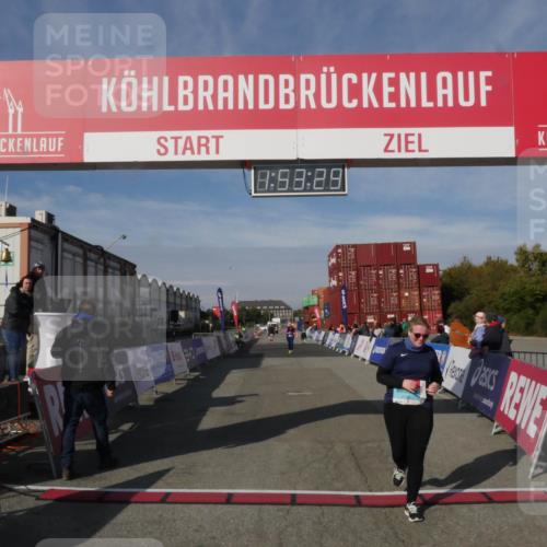 03.10.2025 - Köhlbrandbrückenlauf Matties Gatica Varas http://msf.ph/oto/9172931 03.10.2025 10:53:31 Ziel 2546 meine-sportfotos.de
