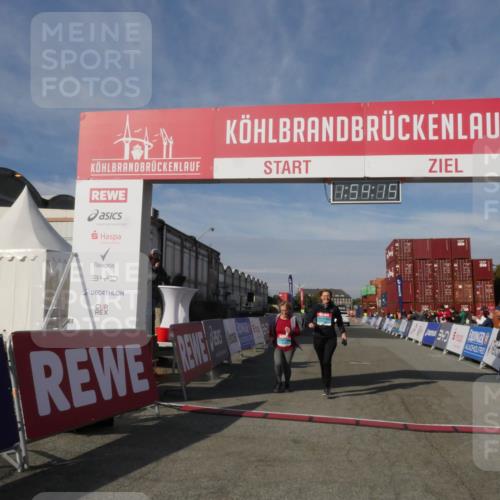 03.10.2025 - Köhlbrandbrückenlauf Matties Gatica Varas http://msf.ph/oto/9173004 03.10.2025 10:54:17 Ziel 2653, 2691 meine-sportfotos.de