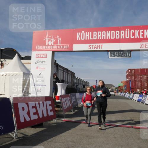 03.10.2025 - Köhlbrandbrückenlauf Matties Gatica Varas http://msf.ph/oto/9173009 03.10.2025 10:54:18 Ziel 2653 meine-sportfotos.de