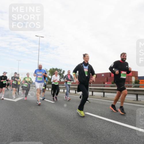 03.10.2025 - Köhlbrandbrückenlauf Matties Gatica Varas http://msf.ph/oto/9173065 03.10.2025 15:23:40 Position 3  meine-sportfotos.de