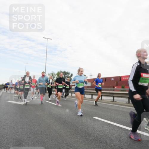 03.10.2025 - Köhlbrandbrückenlauf Matties Gatica Varas http://msf.ph/oto/9173096 03.10.2025 15:23:55 Position 3  meine-sportfotos.de