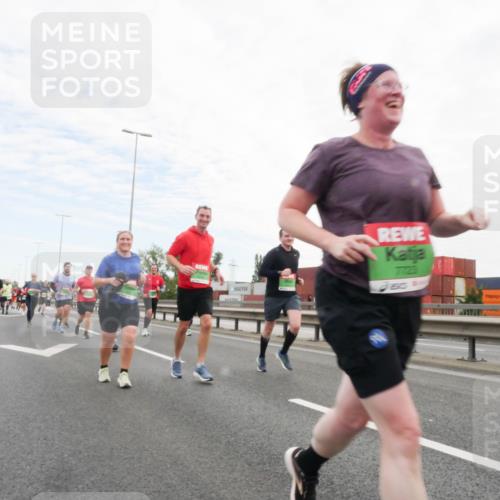 03.10.2025 - Köhlbrandbrückenlauf Matties Gatica Varas http://msf.ph/oto/9173104 03.10.2025 15:23:59 Position 3 7720 meine-sportfotos.de