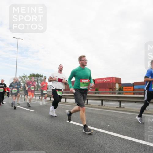 03.10.2025 - Köhlbrandbrückenlauf Matties Gatica Varas http://msf.ph/oto/9173127 03.10.2025 15:24:11 Position 3  meine-sportfotos.de
