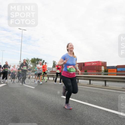 03.10.2025 - Köhlbrandbrückenlauf Matties Gatica Varas http://msf.ph/oto/9173139 03.10.2025 15:24:17 Position 3  meine-sportfotos.de