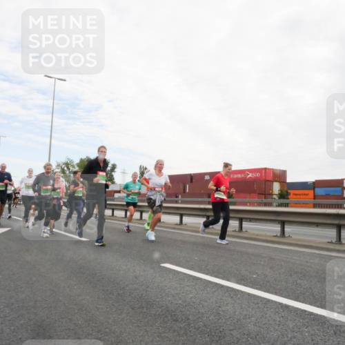 03.10.2025 - Köhlbrandbrückenlauf Matties Gatica Varas http://msf.ph/oto/9173141 03.10.2025 15:24:18 Position 3  meine-sportfotos.de