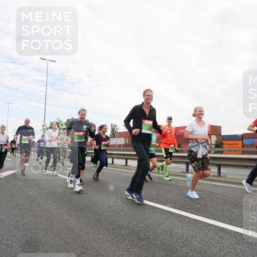 03.10.2025 - Köhlbrandbrückenlauf Matties Gatica Varas http://msf.ph/oto/9173143 03.10.2025 15:24:19 Position 3  meine-sportfotos.de