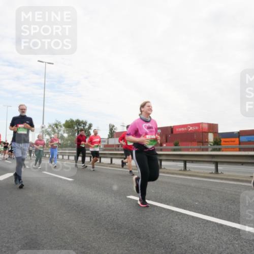 03.10.2025 - Köhlbrandbrückenlauf Matties Gatica Varas http://msf.ph/oto/9173166 03.10.2025 15:24:30 Position 3  meine-sportfotos.de