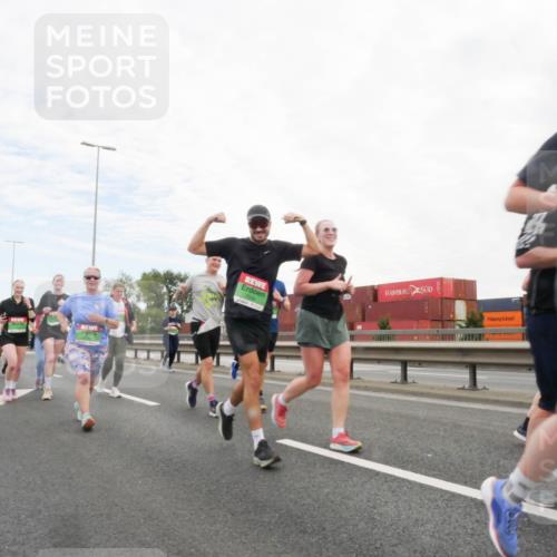 03.10.2025 - Köhlbrandbrückenlauf Matties Gatica Varas http://msf.ph/oto/9173184 03.10.2025 15:24:38 Position 3  meine-sportfotos.de