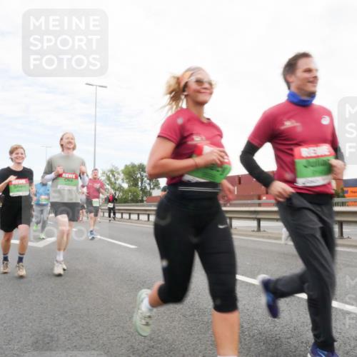 03.10.2025 - Köhlbrandbrückenlauf Matties Gatica Varas http://msf.ph/oto/9173199 03.10.2025 15:24:46 Position 3  meine-sportfotos.de