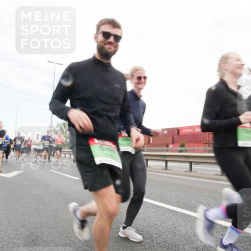 03.10.2025 - Köhlbrandbrückenlauf Matties Gatica Varas http://msf.ph/oto/9173221 03.10.2025 15:24:56 Position 3  meine-sportfotos.de