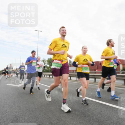 03.10.2025 - Köhlbrandbrückenlauf Matties Gatica Varas http://msf.ph/oto/9173256 03.10.2025 15:25:14 Position 3 8740, 8163 meine-sportfotos.de