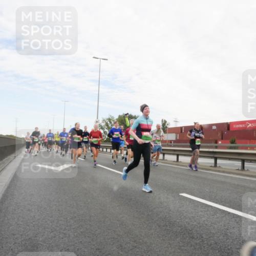 03.10.2025 - Köhlbrandbrückenlauf Matties Gatica Varas http://msf.ph/oto/9173292 03.10.2025 15:25:31 Position 3  meine-sportfotos.de