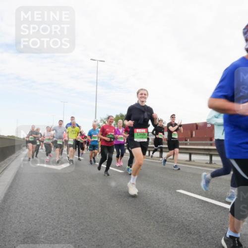 03.10.2025 - Köhlbrandbrückenlauf Matties Gatica Varas http://msf.ph/oto/9173302 03.10.2025 15:25:36 Position 3  meine-sportfotos.de