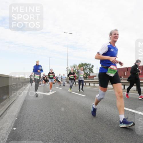 03.10.2025 - Köhlbrandbrückenlauf Matties Gatica Varas http://msf.ph/oto/9173350 03.10.2025 15:26:15 Position 3  meine-sportfotos.de