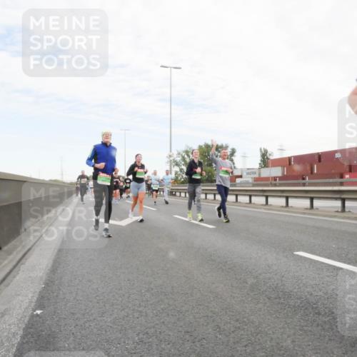 03.10.2025 - Köhlbrandbrückenlauf Matties Gatica Varas http://msf.ph/oto/9173351 03.10.2025 15:26:16 Position 3  meine-sportfotos.de