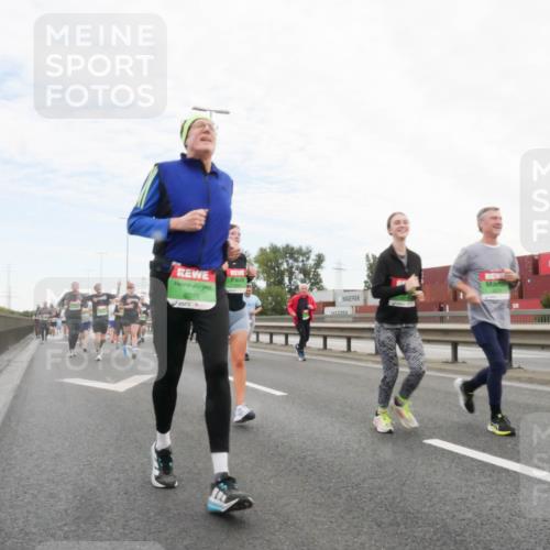 03.10.2025 - Köhlbrandbrückenlauf Matties Gatica Varas http://msf.ph/oto/9173354 03.10.2025 15:26:17 Position 3 8010 meine-sportfotos.de