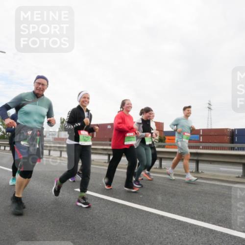 03.10.2025 - Köhlbrandbrückenlauf Matties Gatica Varas http://msf.ph/oto/9173424 03.10.2025 15:26:52 Position 3  meine-sportfotos.de