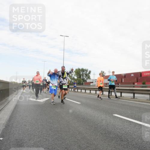03.10.2025 - Köhlbrandbrückenlauf Matties Gatica Varas http://msf.ph/oto/9173473 03.10.2025 15:27:16 Position 3  meine-sportfotos.de