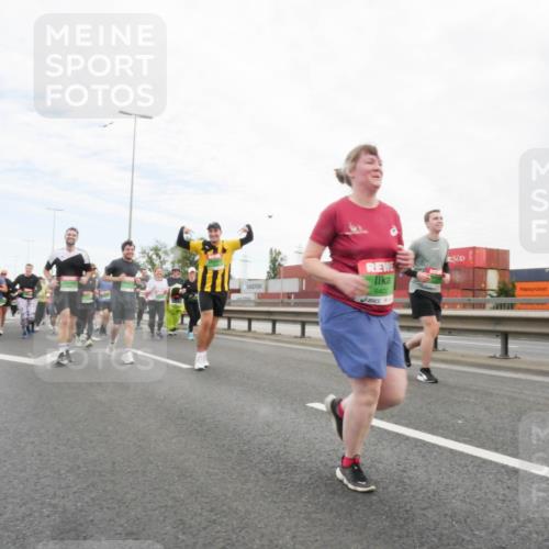 03.10.2025 - Köhlbrandbrückenlauf Matties Gatica Varas http://msf.ph/oto/9173496 03.10.2025 15:27:27 Position 3 9400 meine-sportfotos.de
