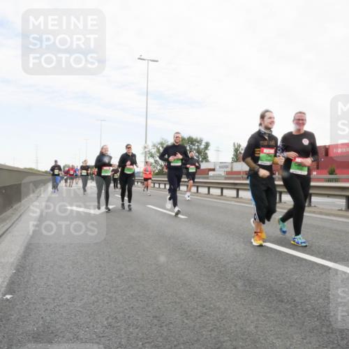 03.10.2025 - Köhlbrandbrückenlauf Matties Gatica Varas http://msf.ph/oto/9173522 03.10.2025 15:27:39 Position 3  meine-sportfotos.de